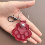 Load image into Gallery viewer, Pet Hair Storage Keychain
