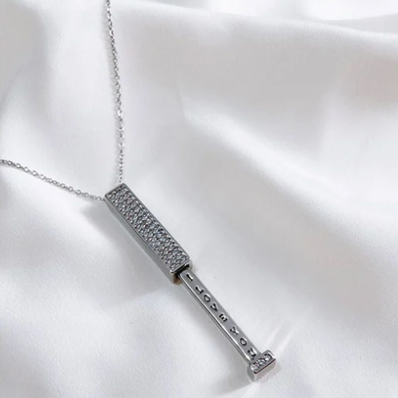 ✨ A beautiful gift! "I love you" necklace